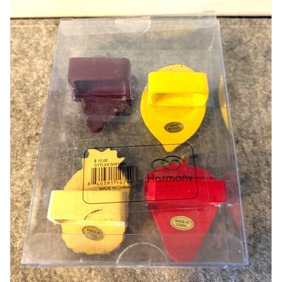 2 Set of 4 Acrylic Fruit Shaped Napkin Rings by Harmony Ln.  # 2680 - Picture 2 of 3